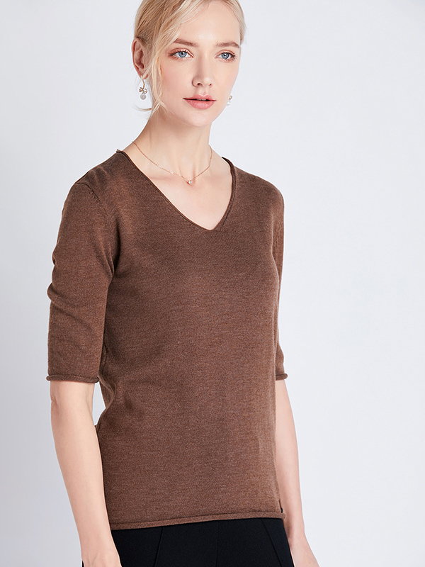 Green Apricot Loose Half Sleeve Wool V-Neck Sweater