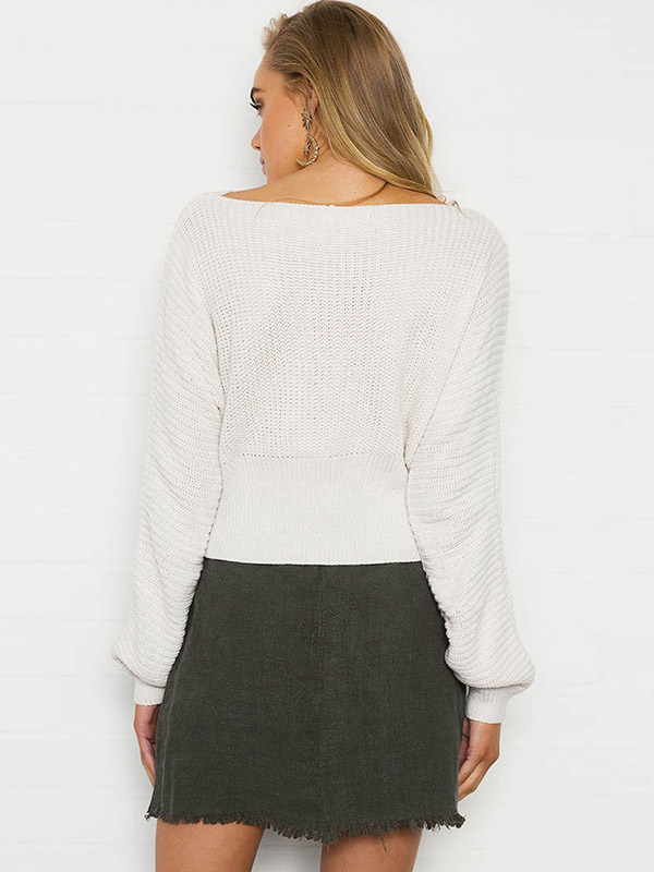 White Fashion Round Neck Waistband Knitted Sweater