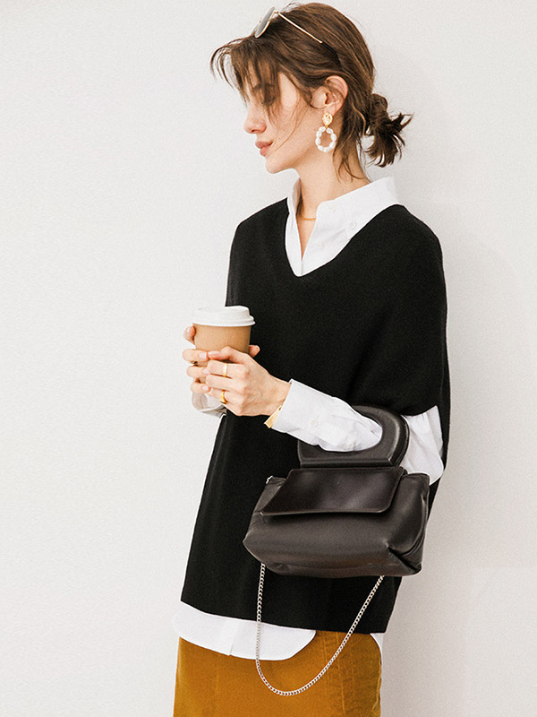 Black V-neck Half Sleeves Oversize Vest