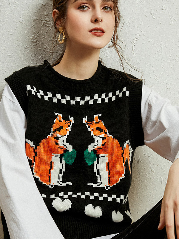 Multi-Color Knit Vest in Squirrel Print