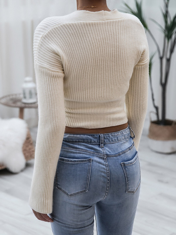 White Plunge V-neck Long Sleeve Cropped Tops