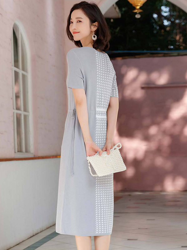 Grey Houndstooth Short Sleeves Midi Dress