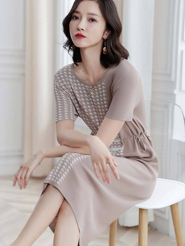 Khaki Houndstooth Short Sleeves Midi Dress