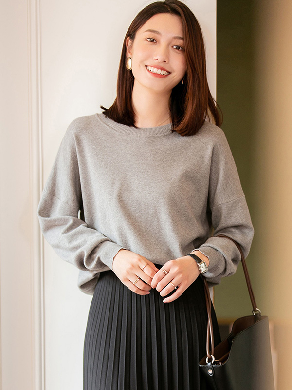 Grey Round Neck Knit Top