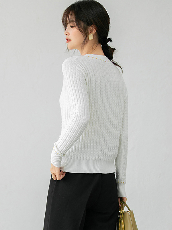 White V Neck Knitted Top