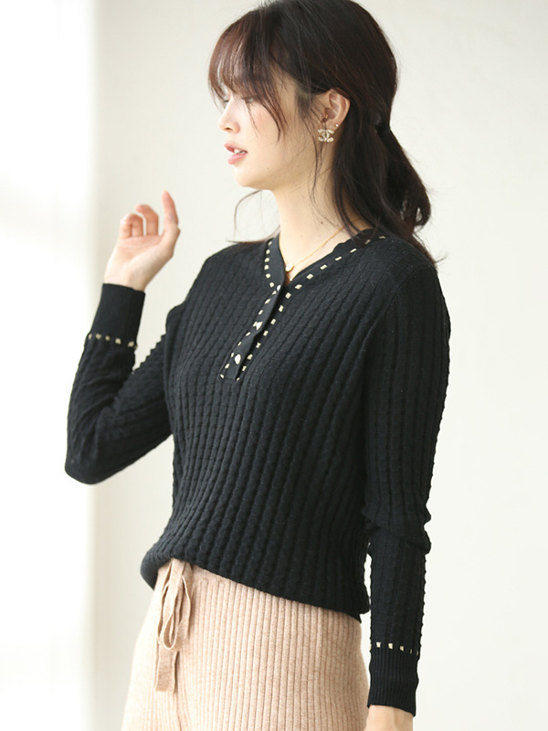 Black V Neck Knitted Top