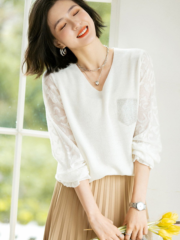 White V Neck Lattern Sleeve Knitted Top