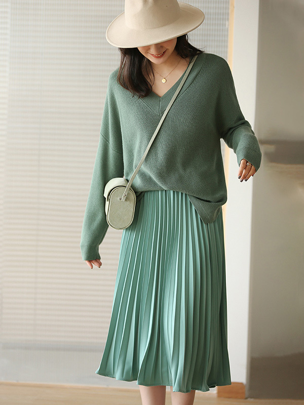 Green V Neck Loose Sweater