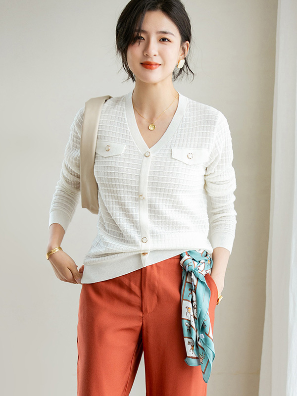 White V Neck Knitted Top with Button Decoration