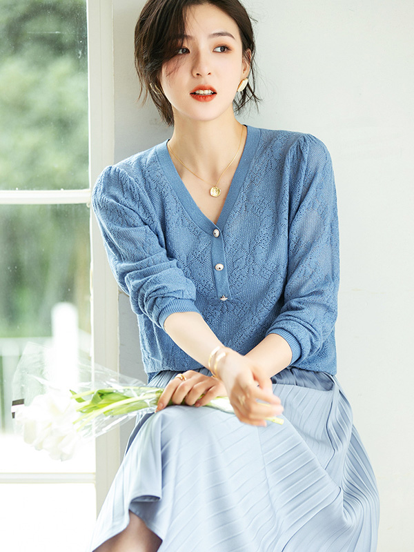 Blue V-Neck Hollow-out Knit Top