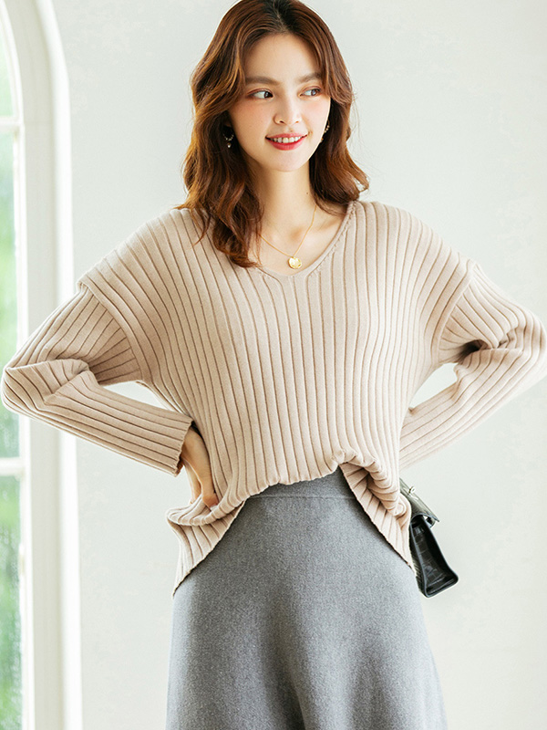 Apricot V-neck Ribbed Style Sweater