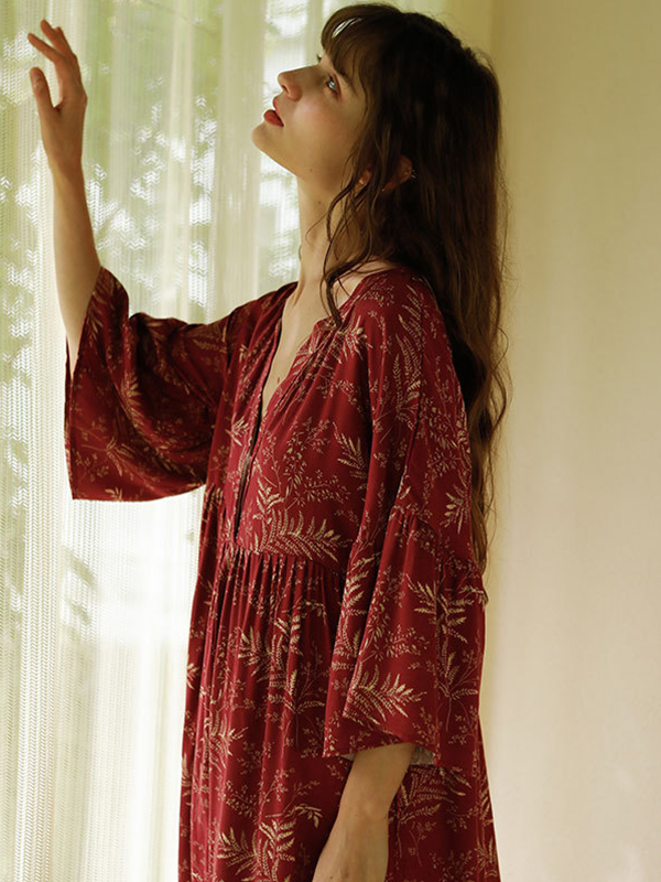 Red Leaves Printed Nightgown