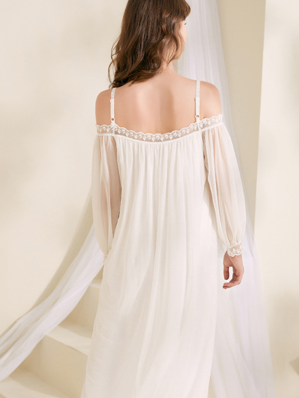 White Off-the-shoulder Mesh Long Sleeves Nightgown