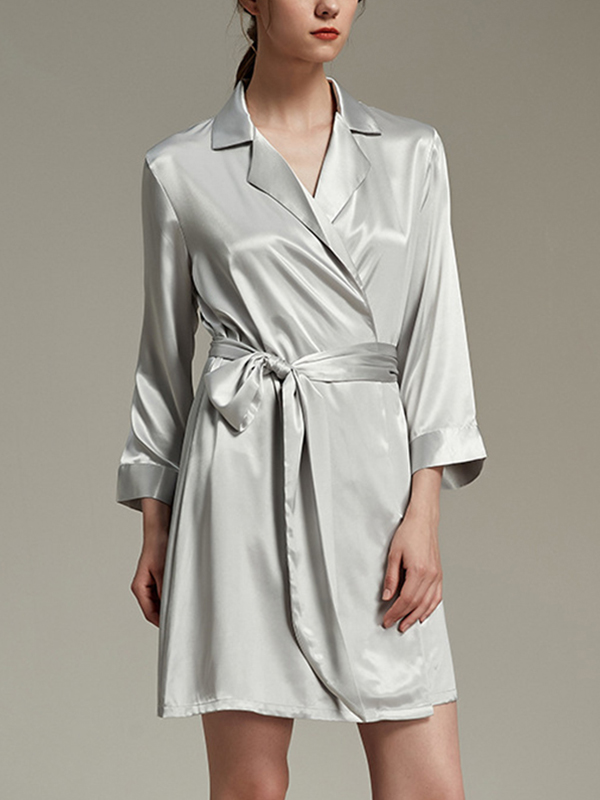 Silver Notched Collar Satin Robe