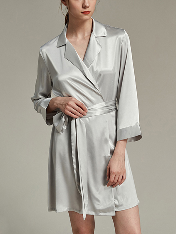 Silver Notched Collar Satin Robe