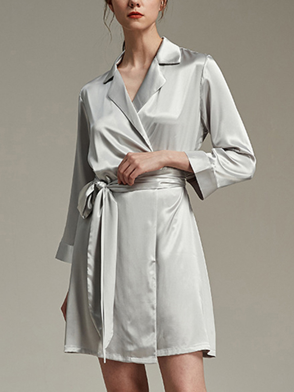 Silver Notched Collar Satin Robe