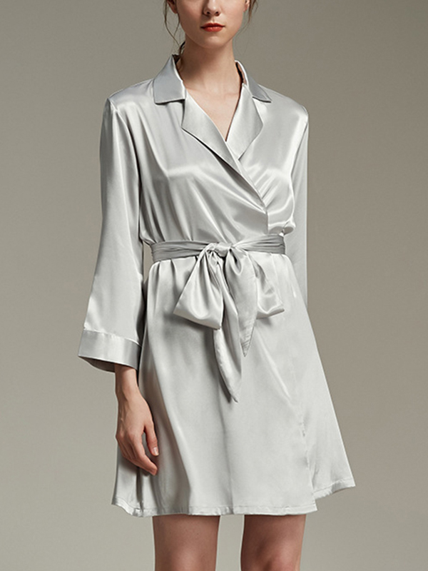 Silver Notched Collar Satin Robe