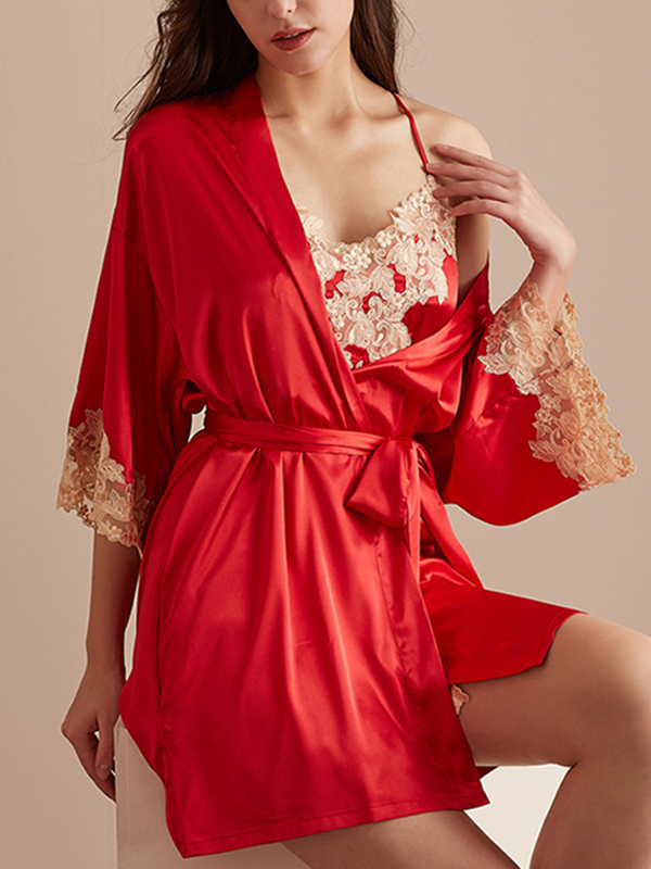 Red Floral Lace Trimmed Robe Set