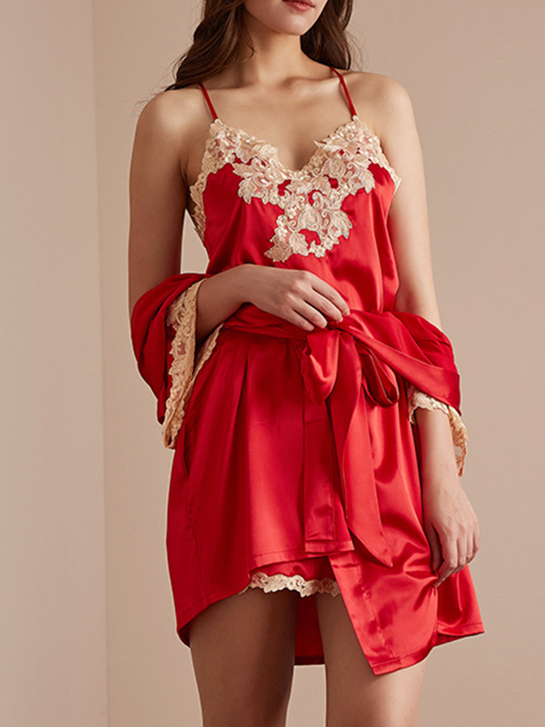 Red Floral Lace Trimmed Robe Set