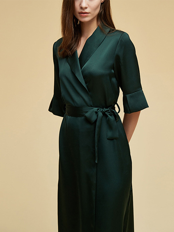 Green Satin Half Sleeves Side Split Robe