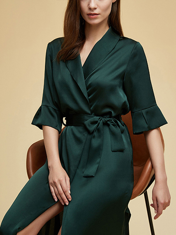 Green Satin Half Sleeves Side Split Robe