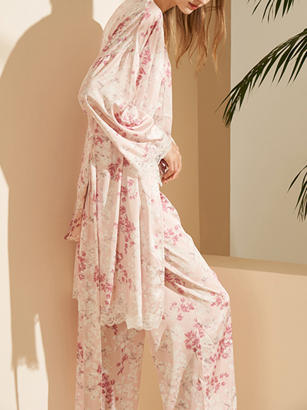 Pink Floral Printed Robe Set with Lace Detail