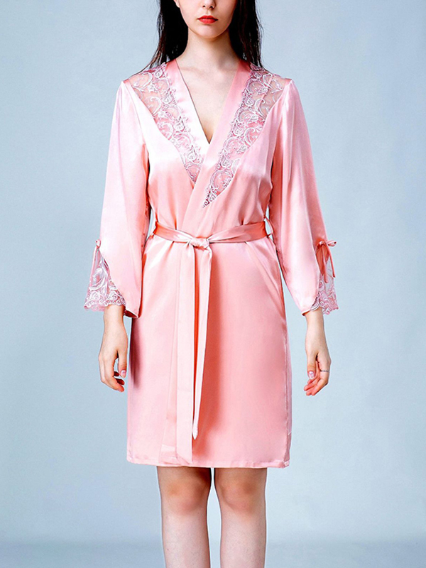 Pink Floral Lace Detailed Robe Set