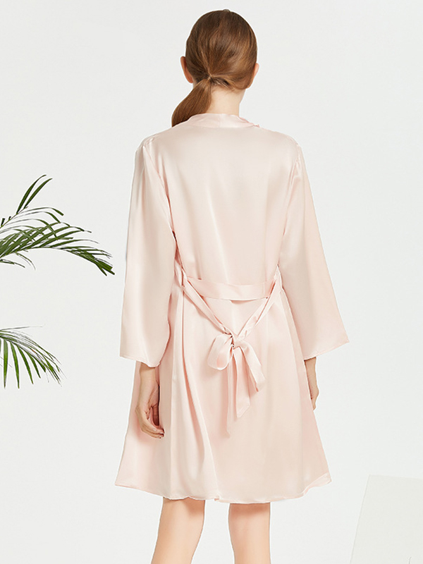 Apricot 19 Momme Classic Mid Silk Robe