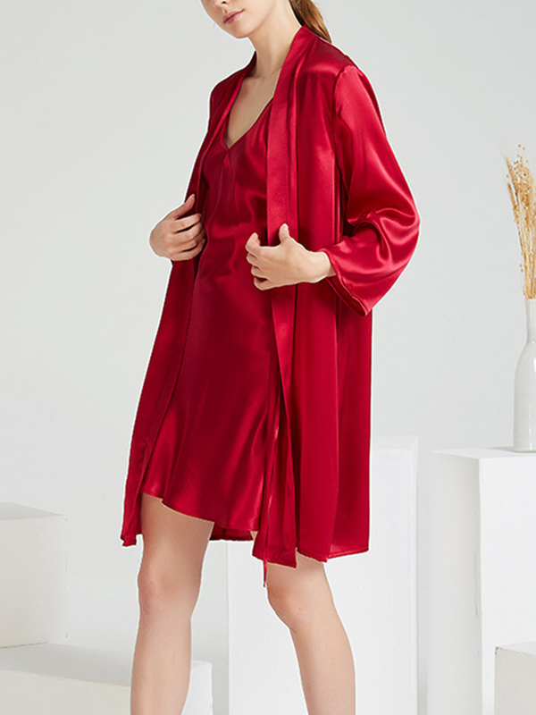 Red 19 Momme Classic Mid Silk Robe